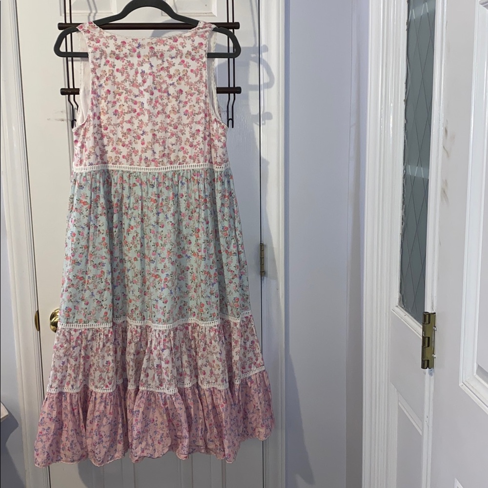 Love Shack Fancy dress, women’s M, pockets, EUC - Picture 6 of 7